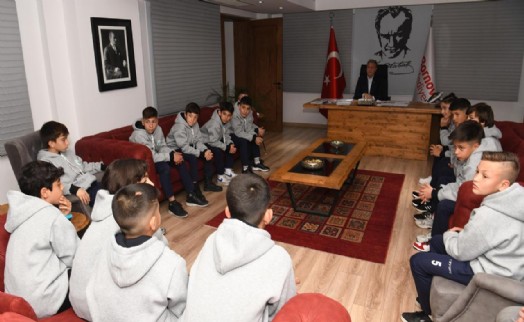 Başkan İduğ'dan geleceğin yıldızlarına nasihatler
