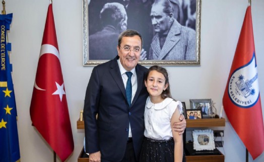 Konak'ın çocuk başkanı “önce çocuklar” dedi