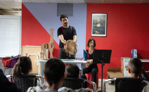 İzBBŞT'den depremzede çocuklara özel oyun