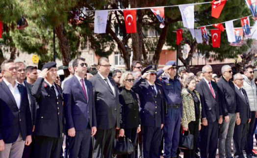 Atatürk'ün Seferihisar'a gelişinin 89. yılı törenle kutlandı