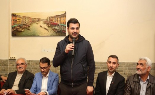 AK Parti'li İnan'dan Millet İttifakı afişlerine gönderme