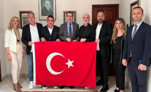 İzmir'den Tel Aviv'e ticaret köprüsü