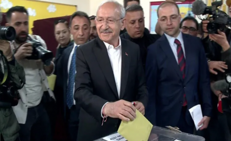 Cumhurbaşkanı adayı Kemal Kılıçdaroğlu oyunu kullandı