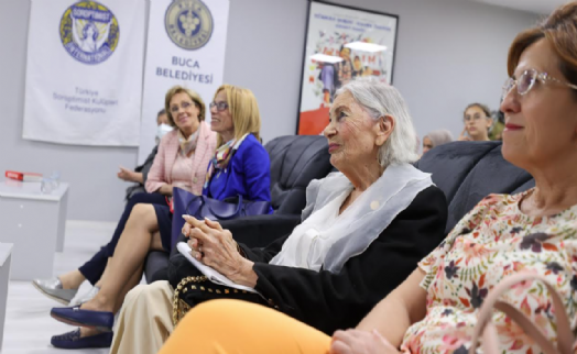 Buca'da ‘Cumhuriyet ve Kadın' paneli