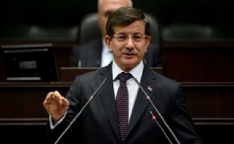 Davutoğlu: Kriz senaryosu bekleyenler avuçlarını yalar!