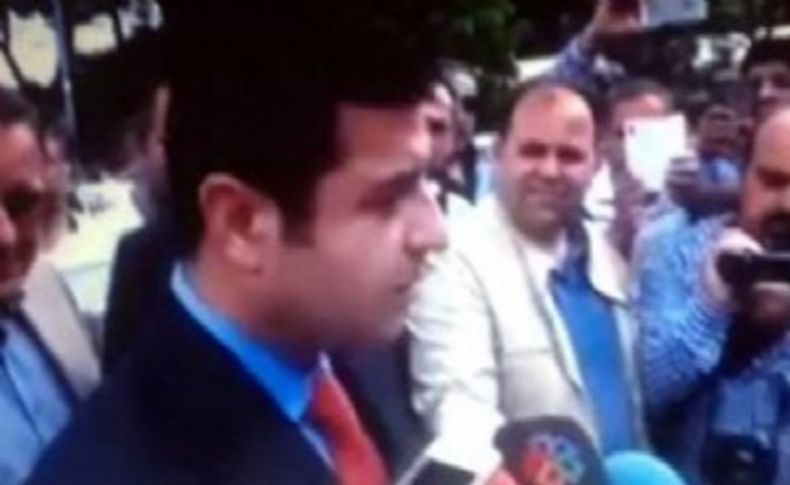 Demirtaş'tan sosyal medyayı sallayan yanıt