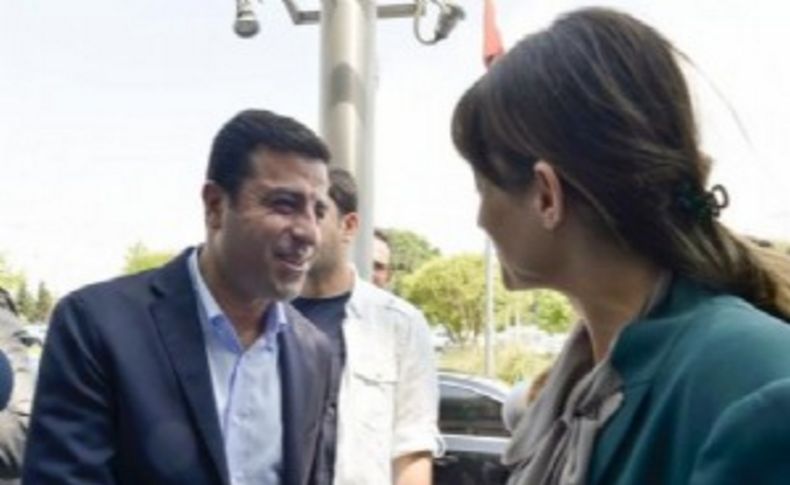 CHP'li Pavey'den Demirtaş'a: Birlikte iyi salladık!