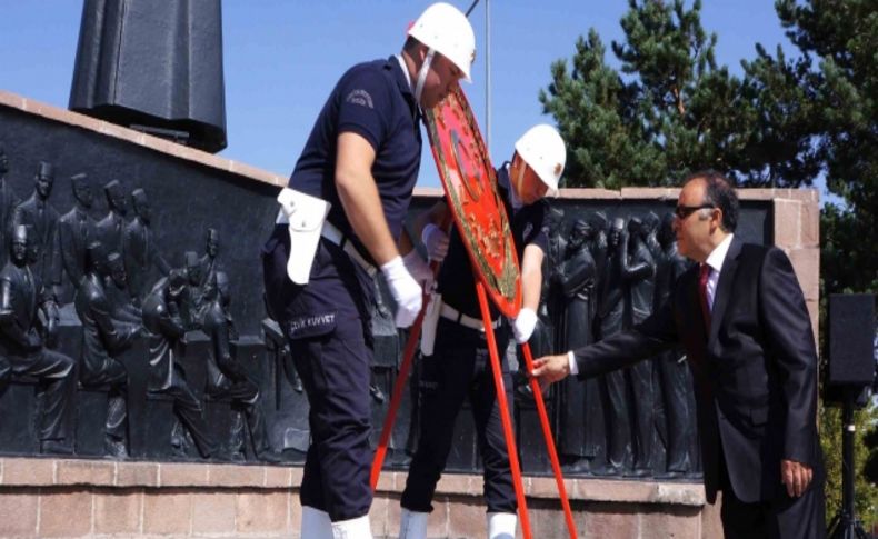 30 Ağustos Zafer Bayramı tüm yurtta coşkuyla kutlanıyor