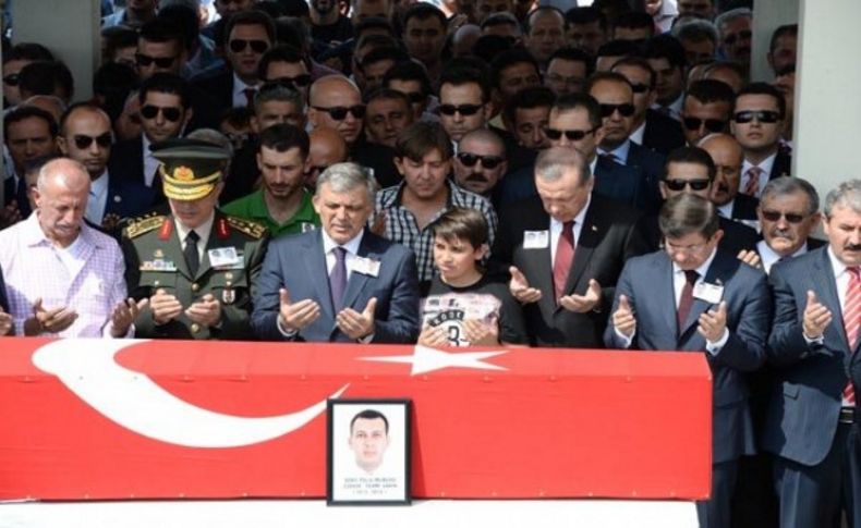 Iğdır'da şehit olan polisler için cenaze töreni