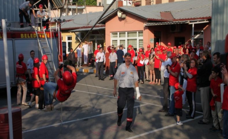 35 kursiyer daha sertifikalarını alarak gönüllü itfaiyeci oldu