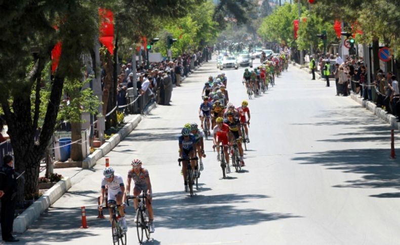 49. Cumhurbaşkanlığı Türkiye Bisiklet Turu Marmaris-Turgutreis etabı başladı