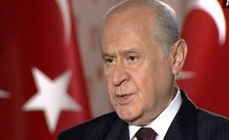 Bahçeli: 'Televizyonlarda konuşurken toplumu geriyor'