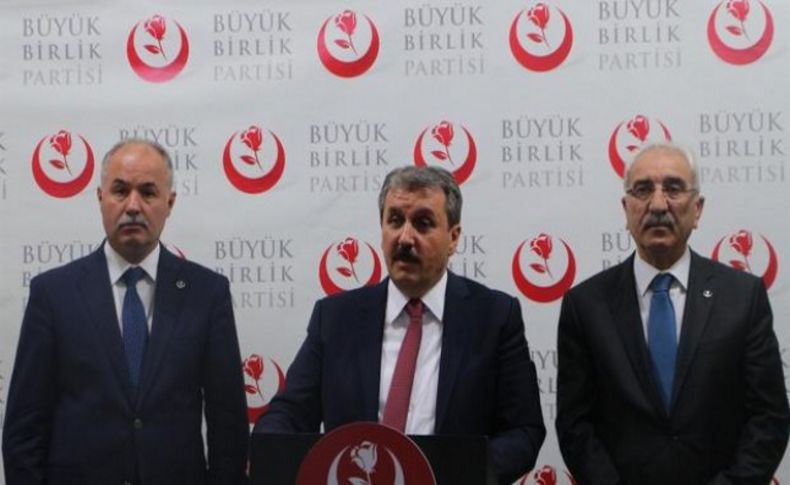 BBP lideri Mustafa Destici'den istifa açıklaması