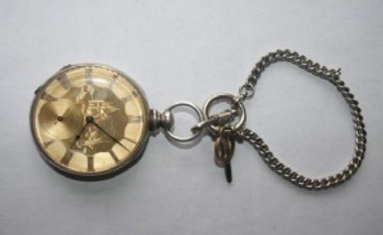 Antika saat hırsızı yakalandı