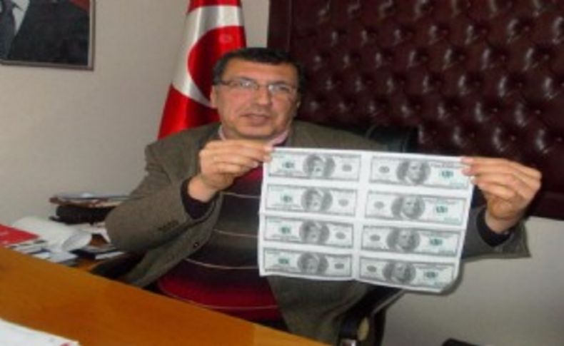 CHP'li Başkan'dan dolarlı protesto