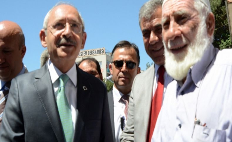 63 yaşındaki vatandaştan Kılıçdaroğlu'na: İnşallah hacı amcandan yana dönersin