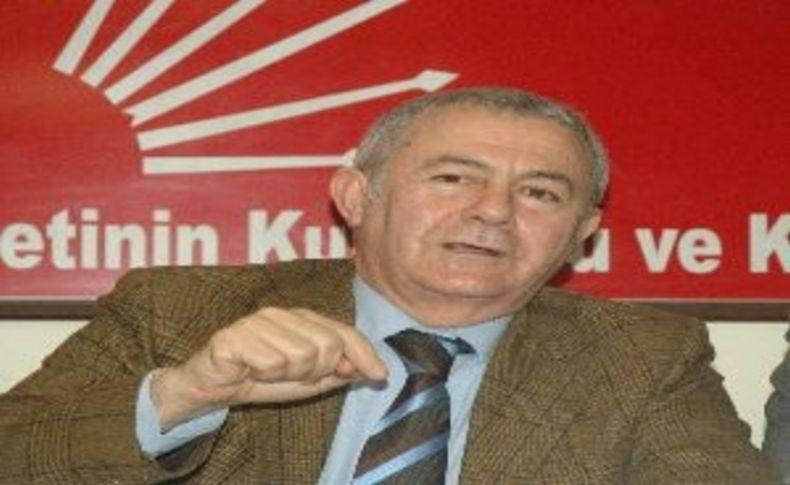 İzmirli vekil Yüksel'den Cemil Çiçek'e sert tepki