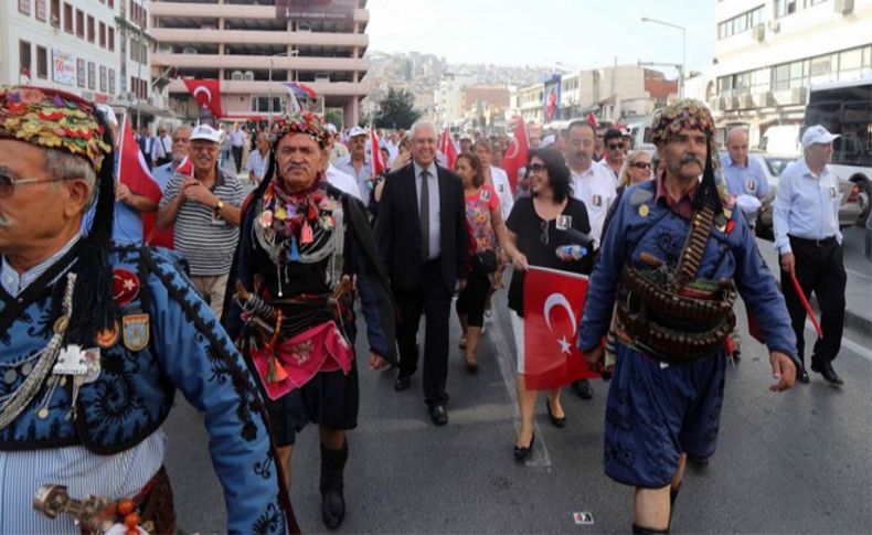 9 Eylül coşkusuna Karabağlar da ortak oldu