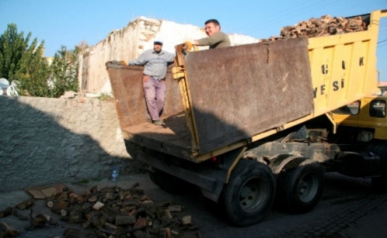 900 aileye yakacak yardımı