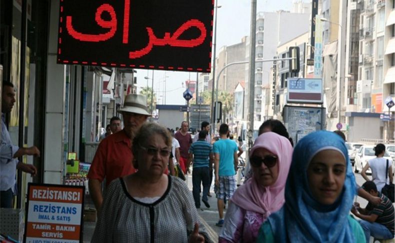 İzmir'in kalbi mültecilerin buluşma noktası: Küçük Suriye