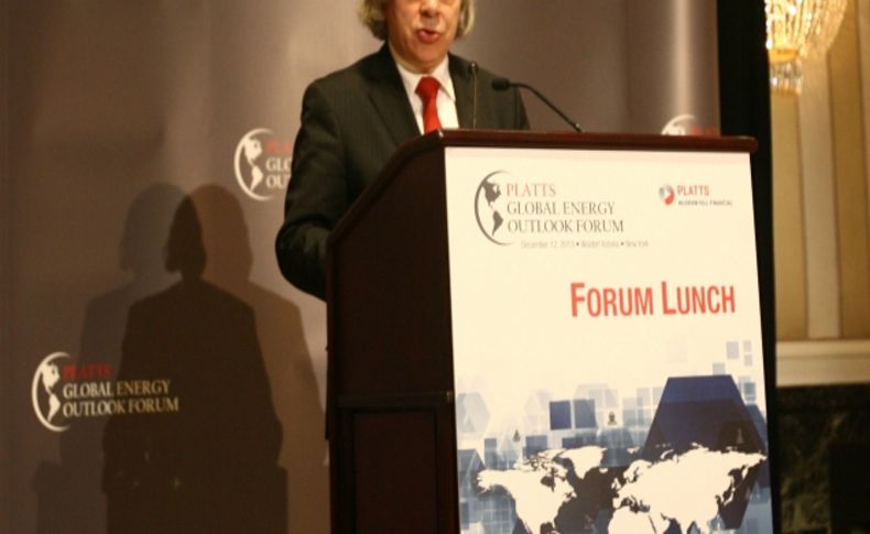 ABD Enerji Bakanı Moniz: Yurtiçi benzin üretimini artırmayı planlıyoruz