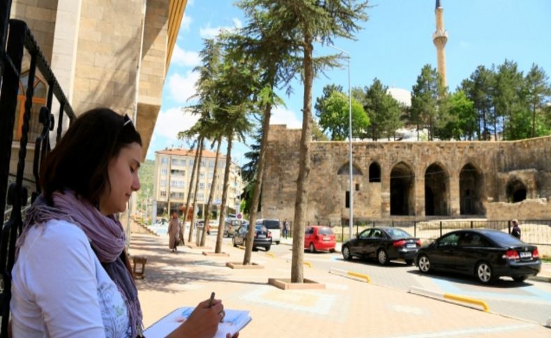 ABD'li ressam Nevşehir'i tanıtacak