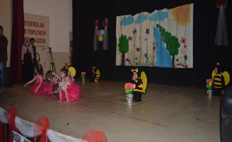 Acıpayam Kız Teknik ve Meslek Lisesi yıl sonu gösterisi düzenledi