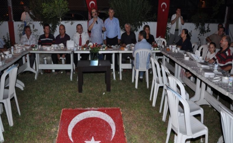 Adana Balkan Türkleri geleneksel iftarı yapıldı