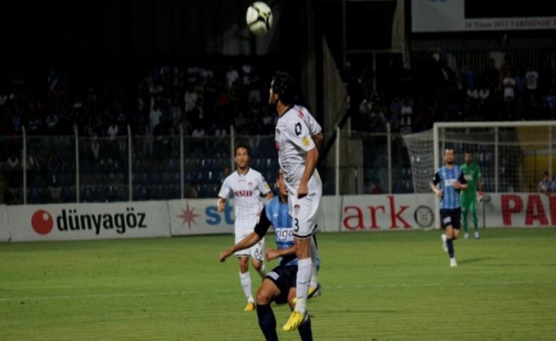 Adana Demirspor: 0- Manisaspor: 1 (ilk yarı)