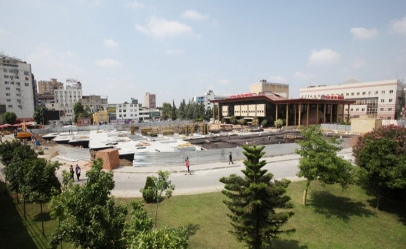 Adana Şehir Meydanı tamamlanmak üzere