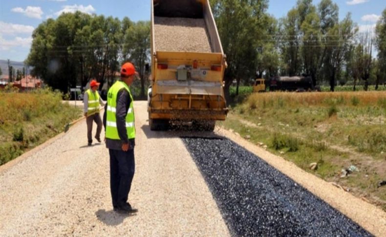 Afyon'da sezon açıldı, 300 kilometrelik asfalt atılacak