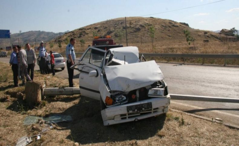 Afyonkarahisar’da trafik kazası: 1 ölü, 3 yaralı