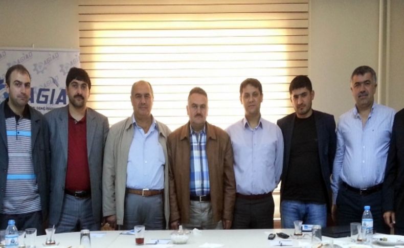 AGİAD Mobilya Komitesi İŞKUR un istihdam destekleri hakkında bilgi aldı