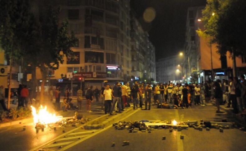 İzmir'deki o yürüyüşte 81 kişiye dava: İl başkanı da sanık!