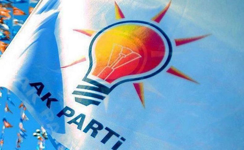 AK Parti broşürü dağıtan gençlere saldırı iddiası