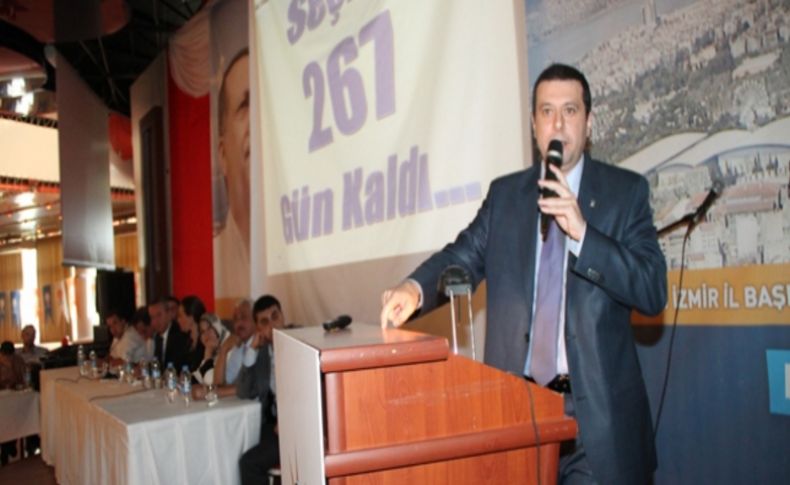 AK Parti, 9 bin 500 ayrı programda 300 bin İzmirliye ulaşacak