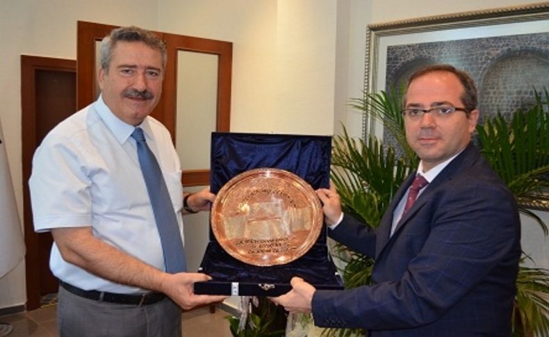 AK Parti Diyarbakır İl Başkanı Altaç’tan Vali Kıraç’a ziyaret