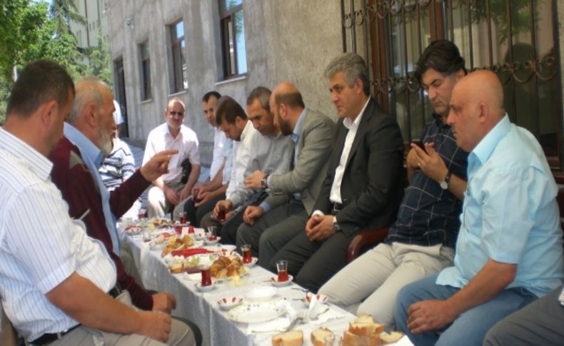 AK Parti İl Başkanı Günnar: Millet kurulan tuzağı bozdu