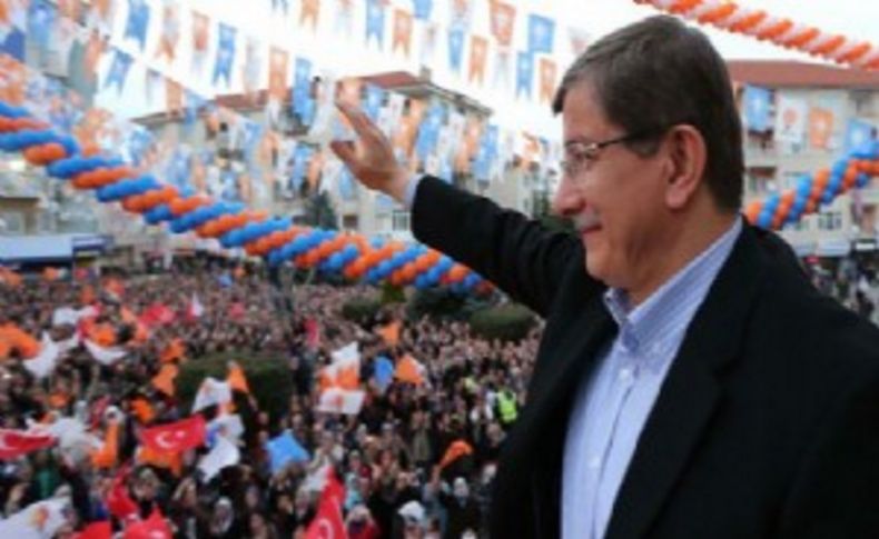 MHP’den Davutoğlu'na jet Menderes yanıtı