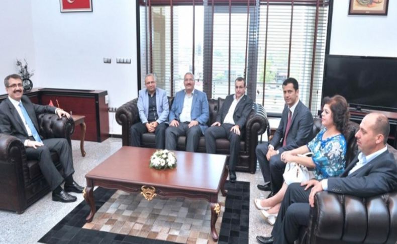 AK Parti milletvekilleri Vali Oduncu’yu ziyaret etti