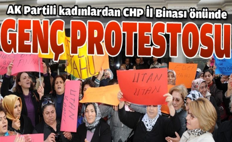 AK Partili kadınlardan CHP İl Binası önünde “Genç“ protestosu