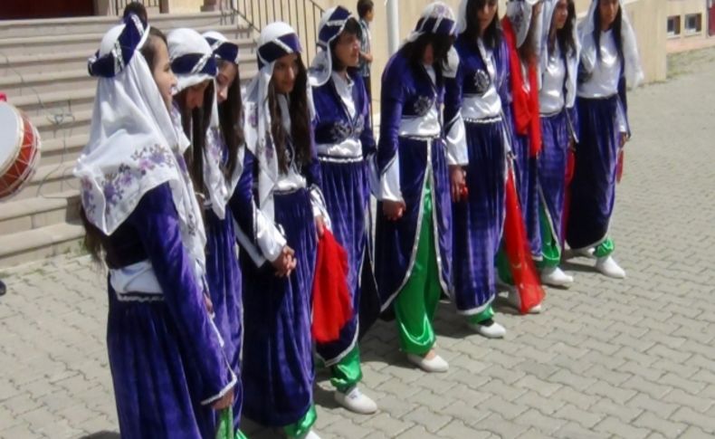 Akdağmadeni’nde 19 Mayıs Atatürk’ü Anma Gençlik ve Spor Bayramı kutlandı