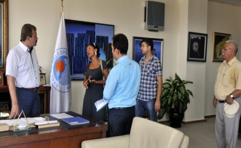 Akdeniz'de 4.5 yıldır vatandaşın sorunları halk gününde çözülüyor