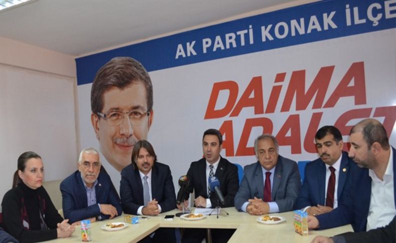 AK Parti Konak'tan Pekdaş'ın iki yılına sert eleştiri