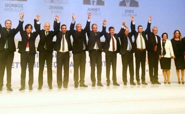 AK Parti İzmir'de Başkent mesaisi: Önce tanıtım sonra toplantı