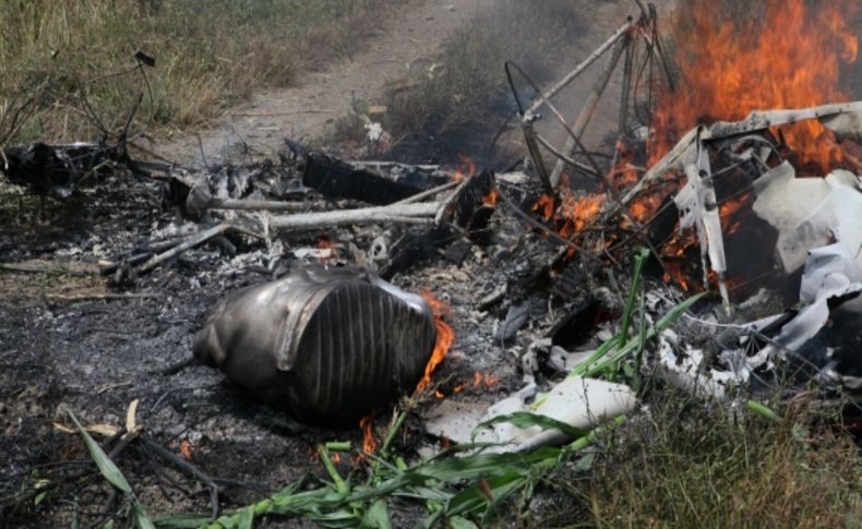 Akrobasi uçuşu yapan uçak düştü, pilot Öztürk hayatını kaybetti