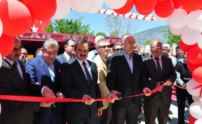 Alanya'da hayırseverin yaptırdığı bin 500 kişilik cami hizmete açıldı