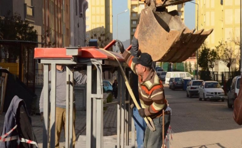 Aliağa Belediyesi, çöpleri yeraltına alıyor