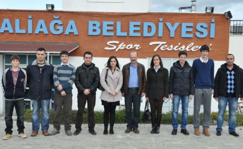 Aliağa Belediyesi satranç kulübü transfere doymuyor