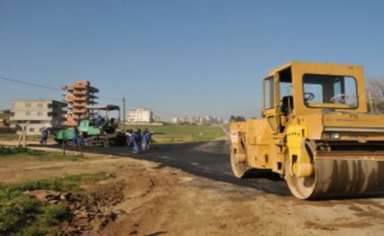 Nene Hatun caddesi asfalta kavuşuyor